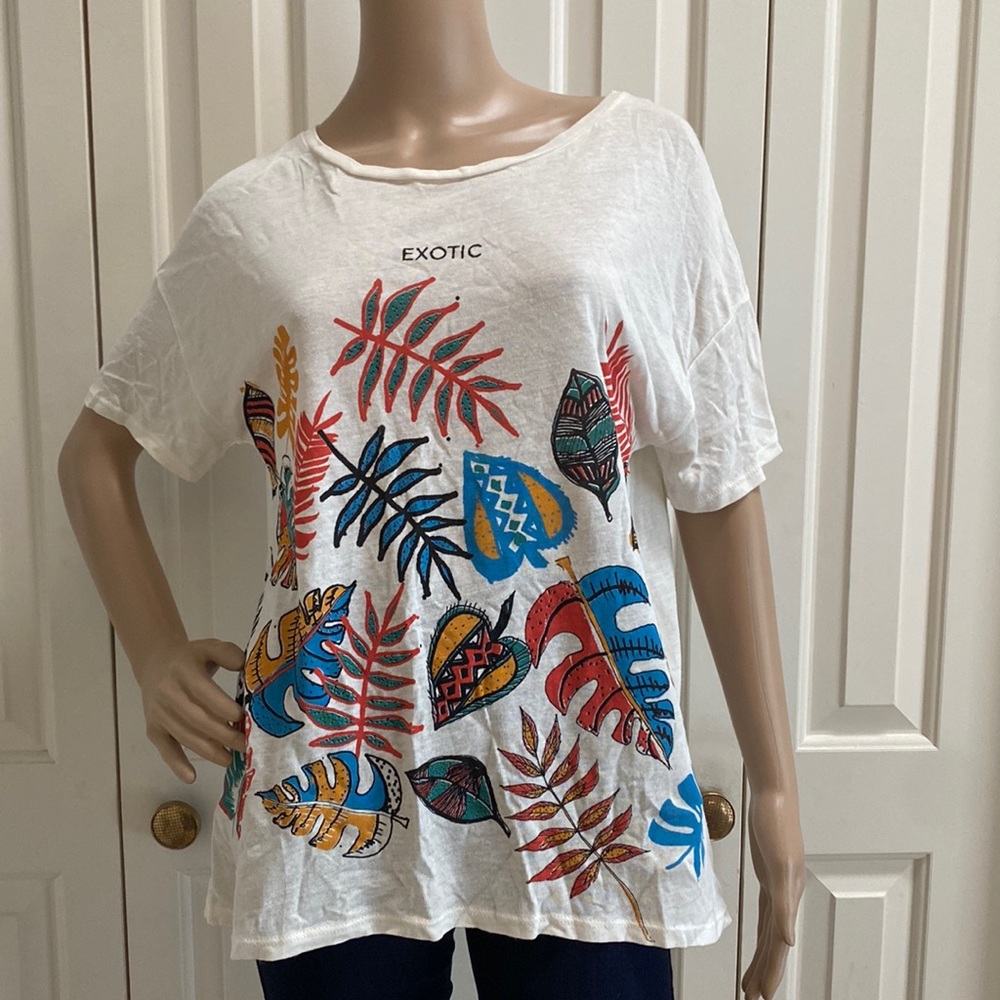 Springfield Womens L Cream Exotic Leaf Knit Shirt.